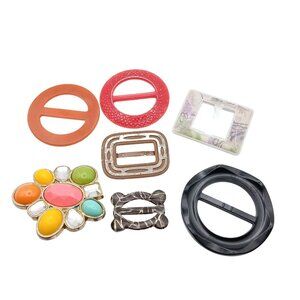 Vintage Assorted Plastic & Metal Belt Buckles in Mixed Shapes & Colors Bundle